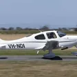 Cirrus SR20 coming in to land