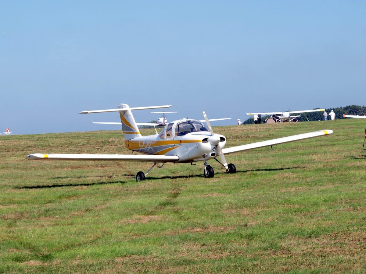 Piper PA 38