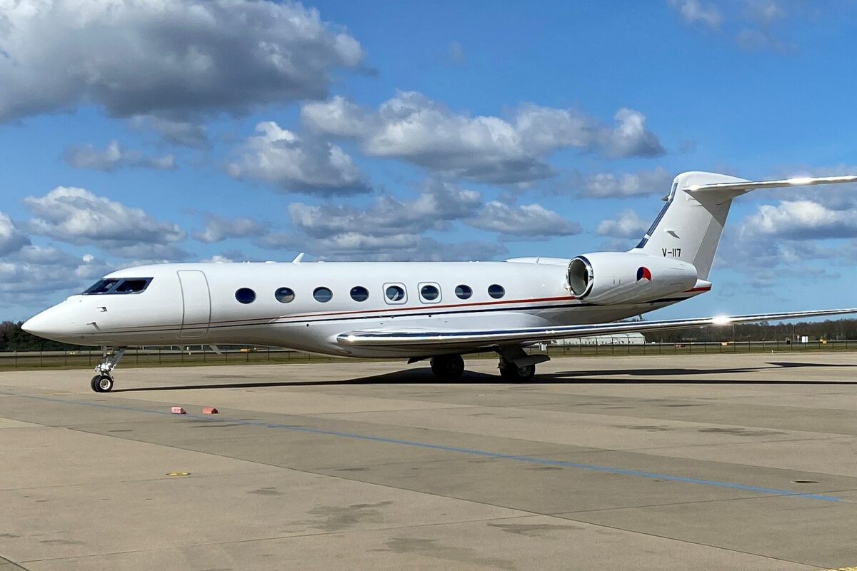 Which Private Jets Have the Longest Range: A Friendly Guide 1